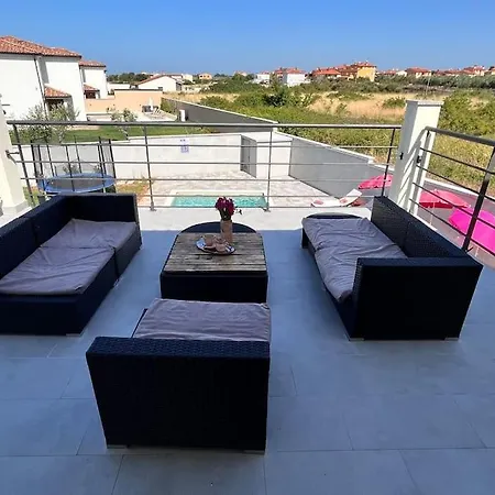 Villa Leandra *